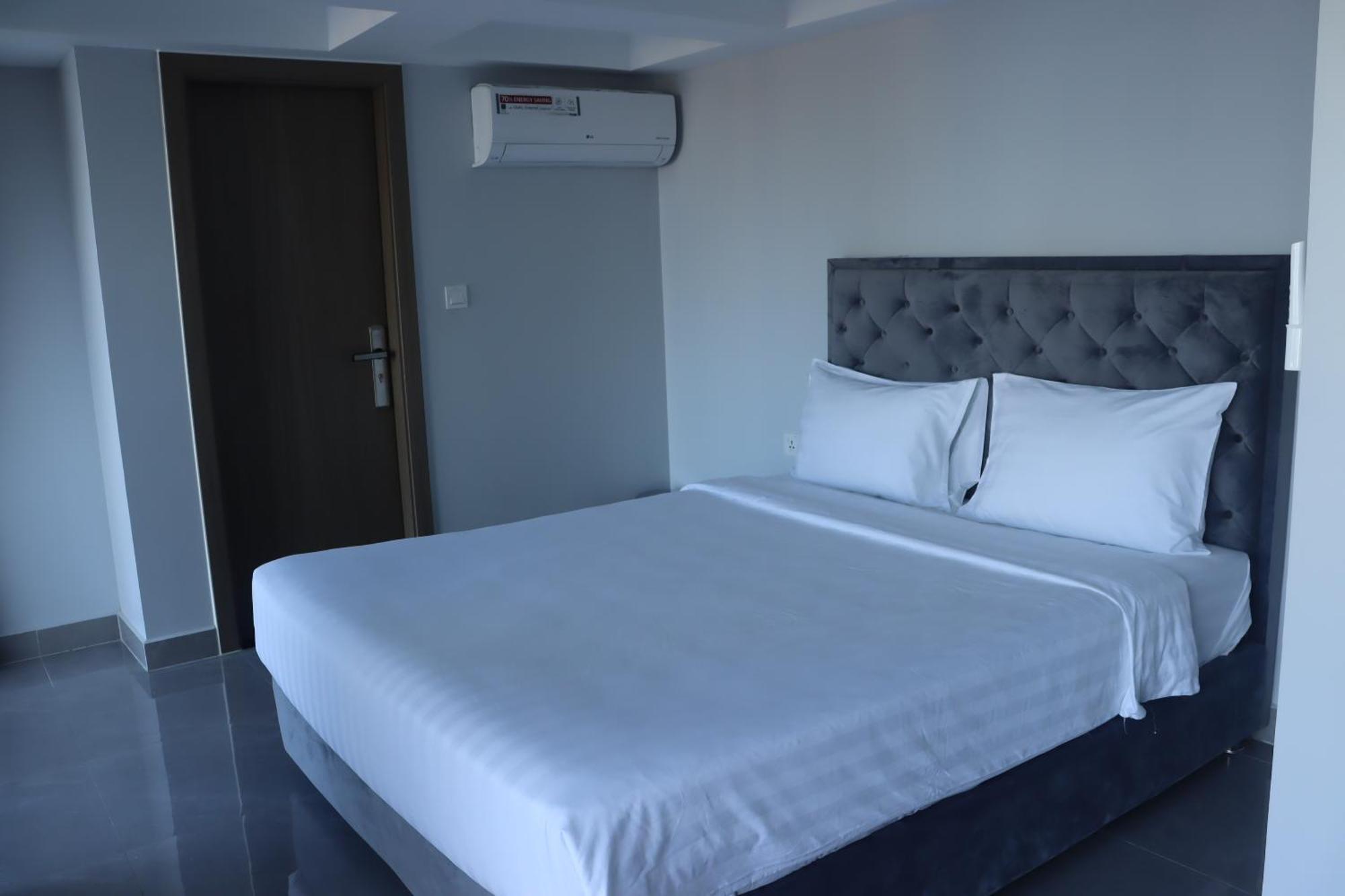 Parc21 Luxury Boutique Hotel Phnom Penh Extérieur photo