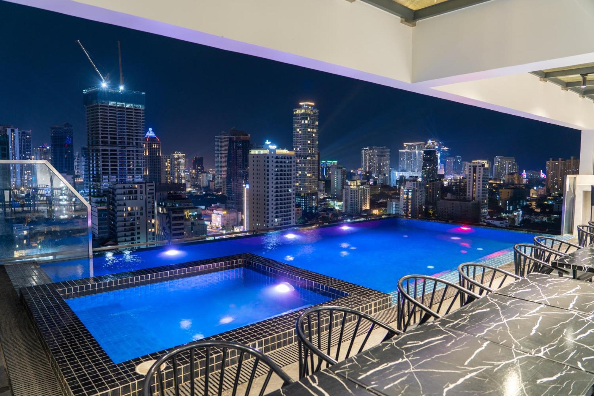Parc21 Luxury Boutique Hotel Phnom Penh Extérieur photo