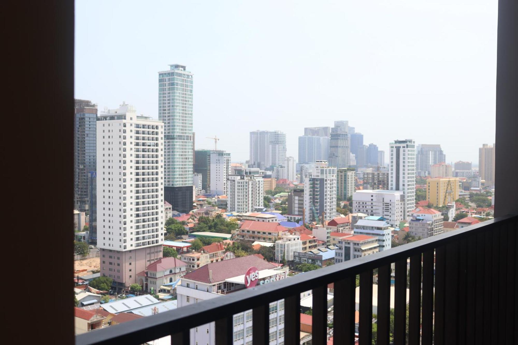 Parc21 Luxury Boutique Hotel Phnom Penh Extérieur photo